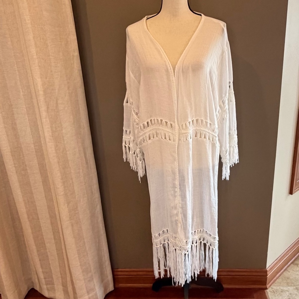 Cream Fringe Beach Dress Swimsuit coverup Knitted Kimono Crochet, One Size
